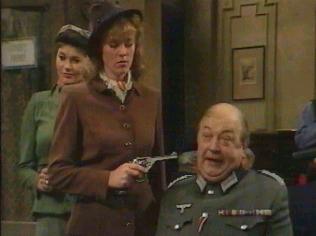  The  'ALLO 'ALLO!  Gallery on YCDTOTV.de    Path: www.YCDTOTV.de/allo_img/a2_54.jpg 
