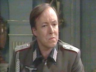  The  'ALLO 'ALLO!  Gallery on YCDTOTV.de    Path: www.YCDTOTV.de/allo_img/f1_093.jpg 