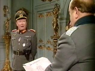  The  'ALLO 'ALLO!  Gallery on YCDTOTV.de    Path: www.YCDTOTV.de/allo_img/m1_208.jpg 