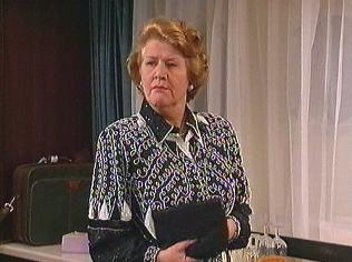  The Keeping Up Appearances Gallery on YCDTOTV.de   Path: www.YCDTOTV.de/kua_img/k31_728.jpg 
